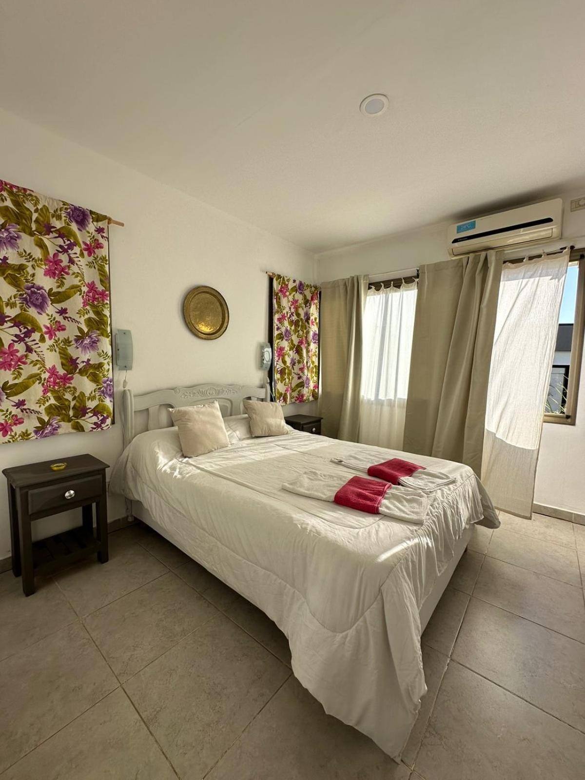 Apartahotel Chajari Suites *